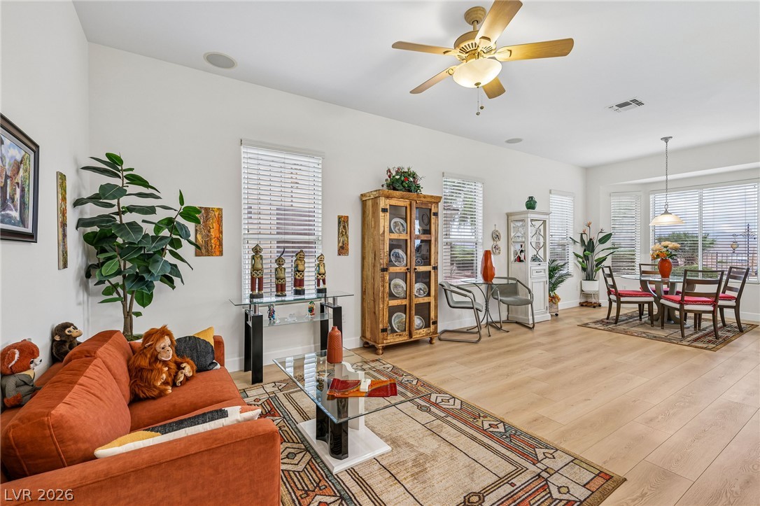 2135 Fort Sanders Street Henderson NV 89052