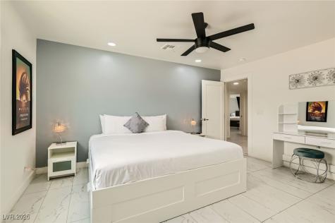 2520 Castlesands Way Las Vegas NV 89121