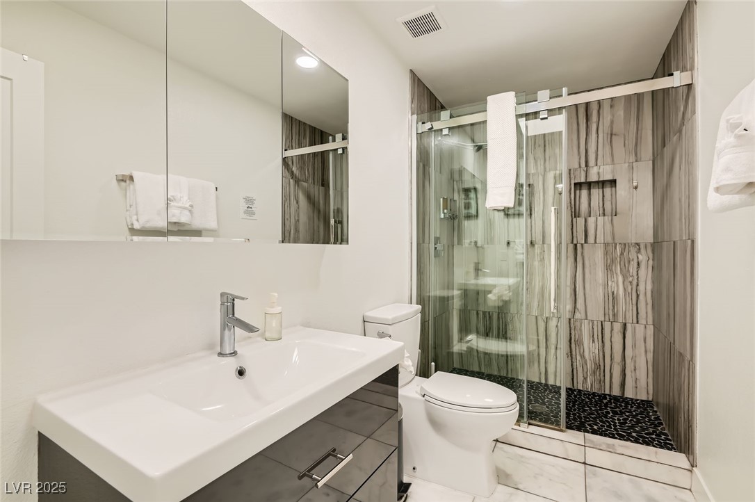 2520 Castlesands Way Las Vegas NV 89121