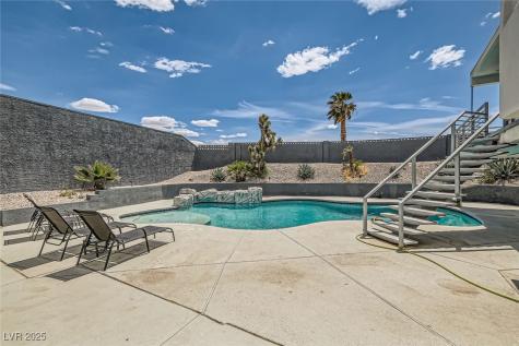 2520 Castlesands Way Las Vegas NV 89121
