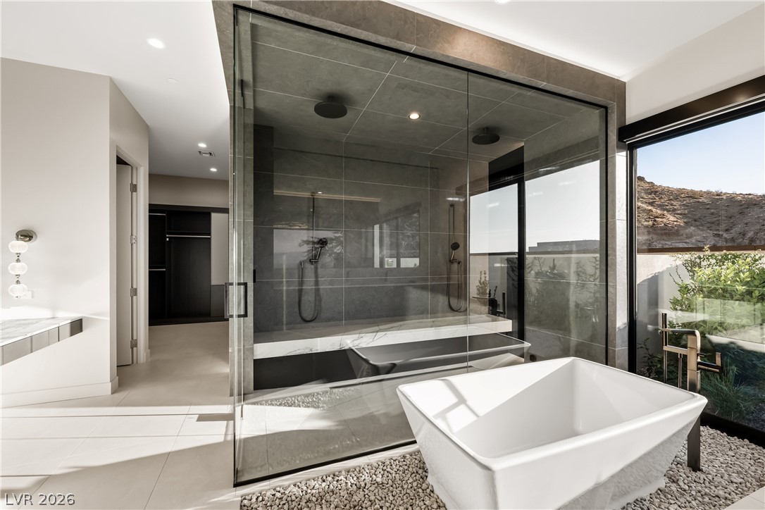 8 Chisel Crest Court Henderson NV 89012