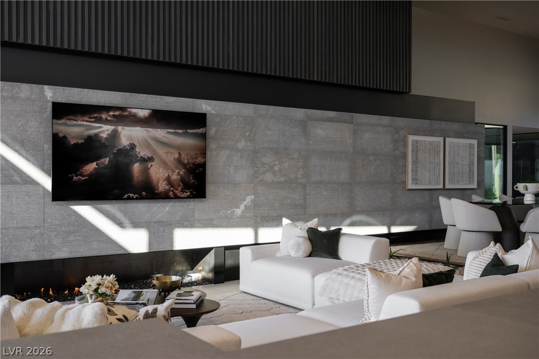 8 Chisel Crest Court Henderson NV 89012