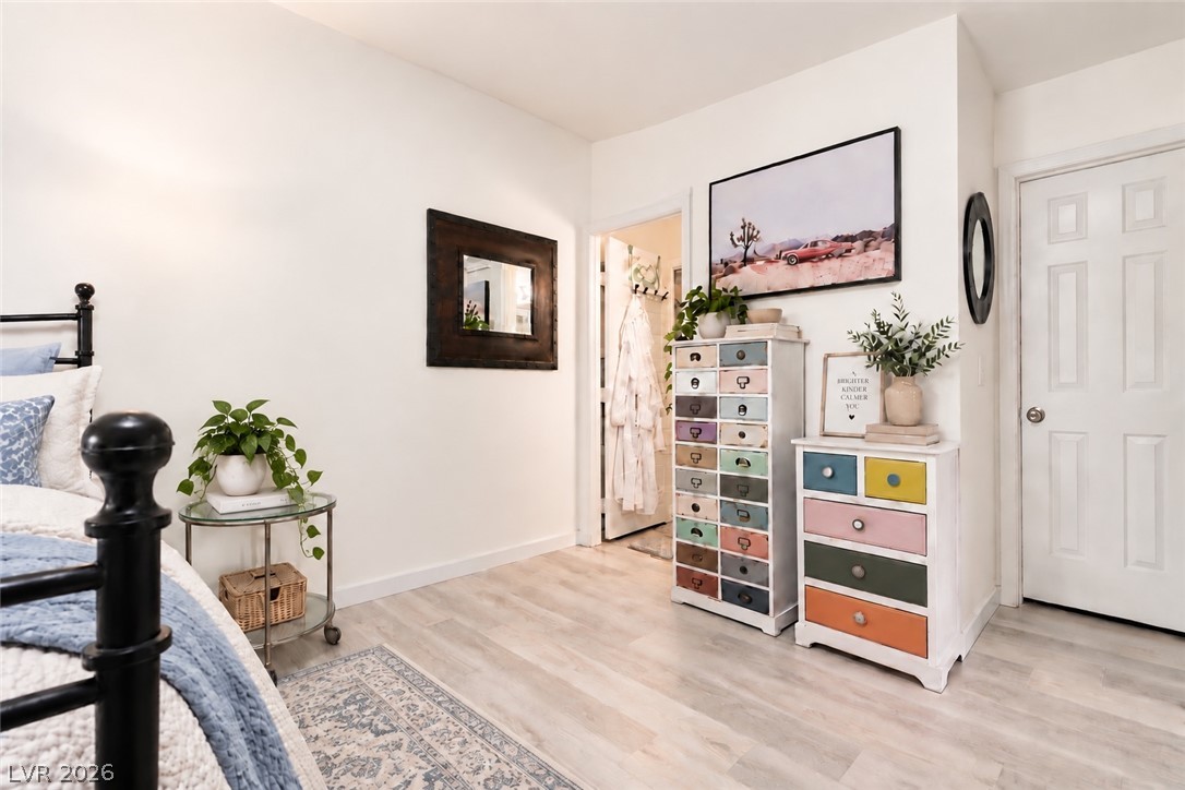 1032 Sun Wood Drive Las Vegas NV 89145