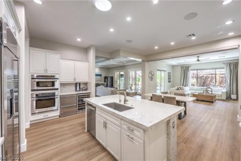 2340 Panisse Avenue Henderson NV 89044
