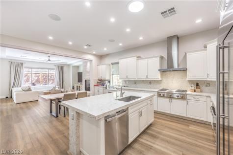 2340 Panisse Avenue Henderson NV 89044
