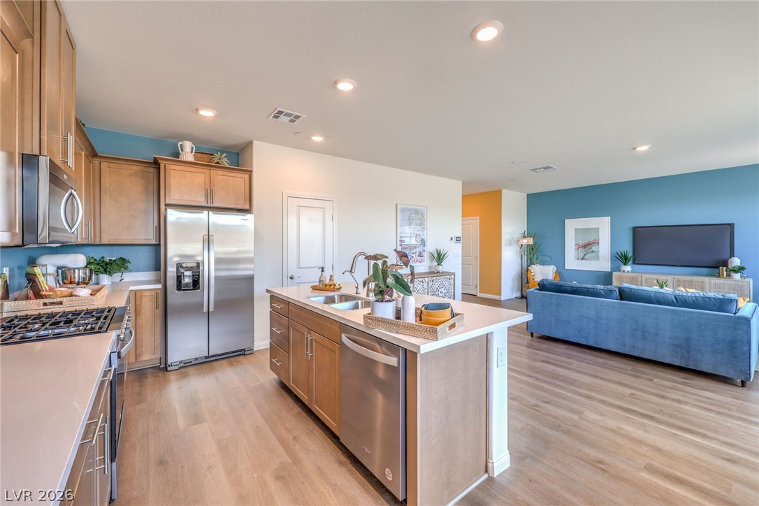 566 Ivory Peacock Ct Court Henderson NV 89011