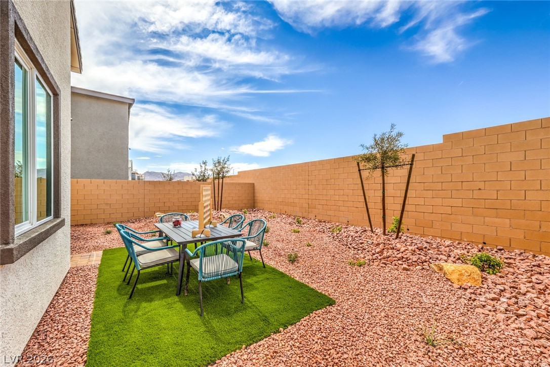 566 Ivory Peacock Ct Court Henderson NV 89011
