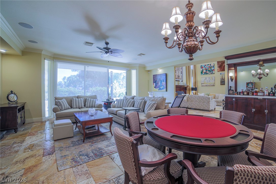 2863 Queens Courtyard Drive Las Vegas NV 89109