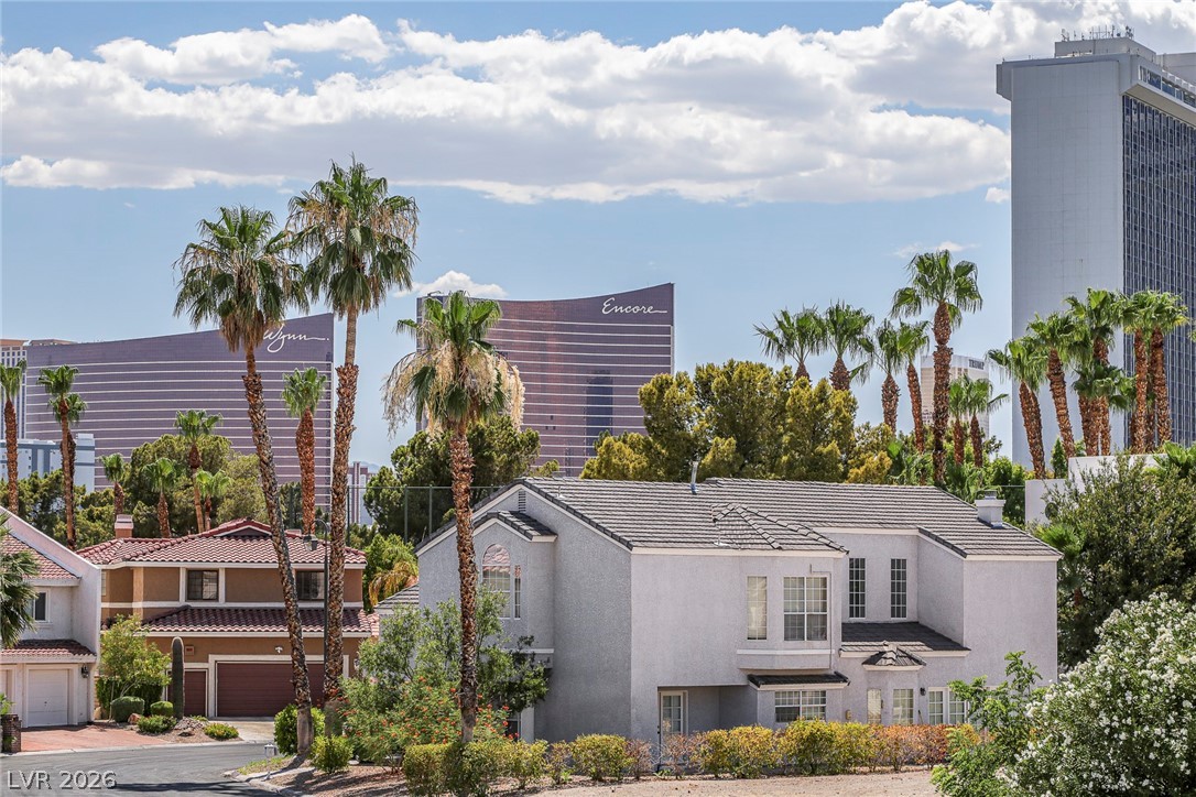2863 Queens Courtyard Drive Las Vegas NV 89109