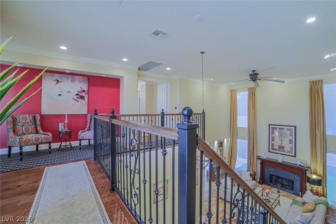 2863 Queens Courtyard Drive Las Vegas NV 89109