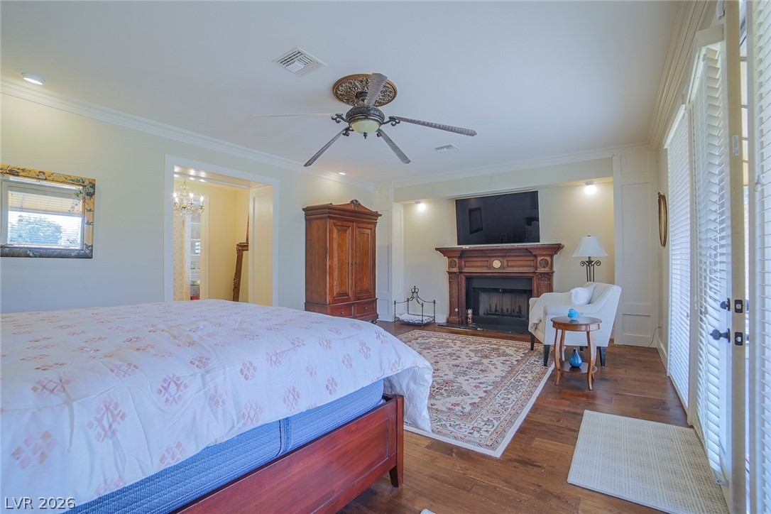 2863 Queens Courtyard Drive Las Vegas NV 89109