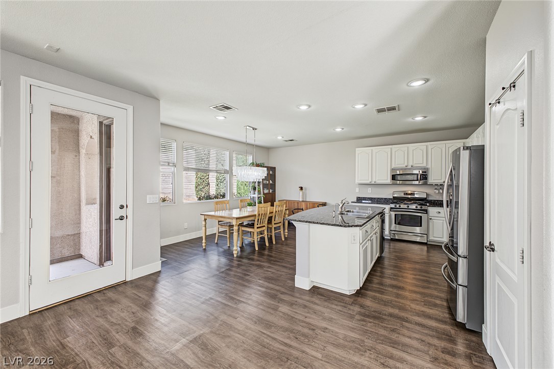 517 Ivy Spring Street Las Vegas NV 89138