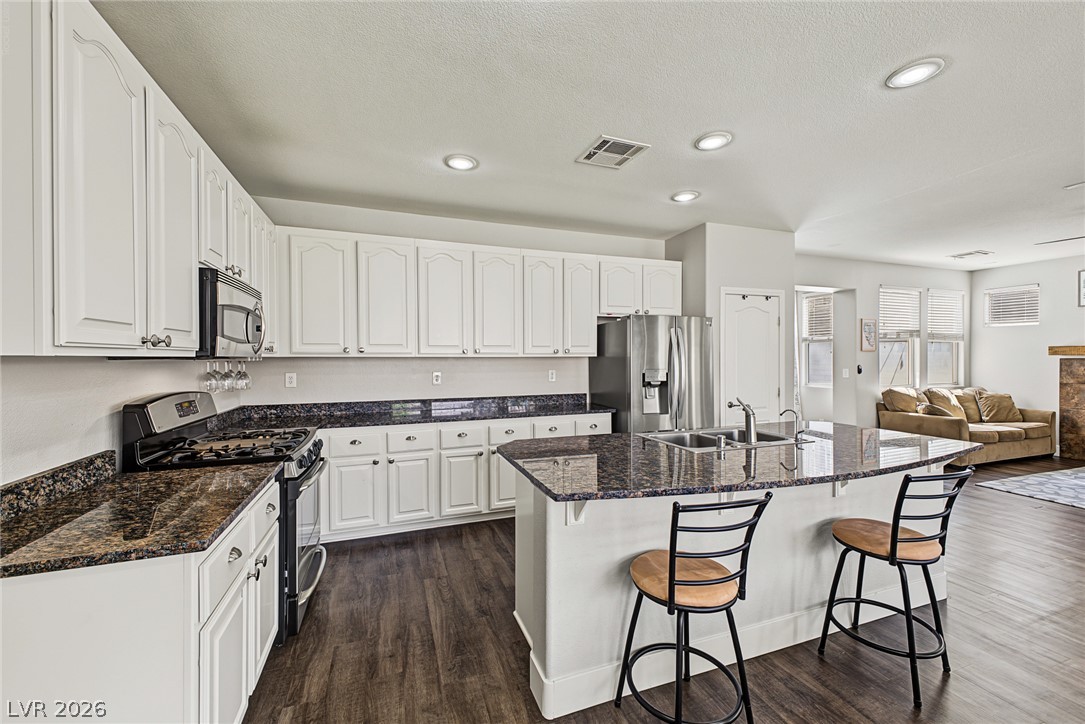 517 Ivy Spring Street Las Vegas NV 89138