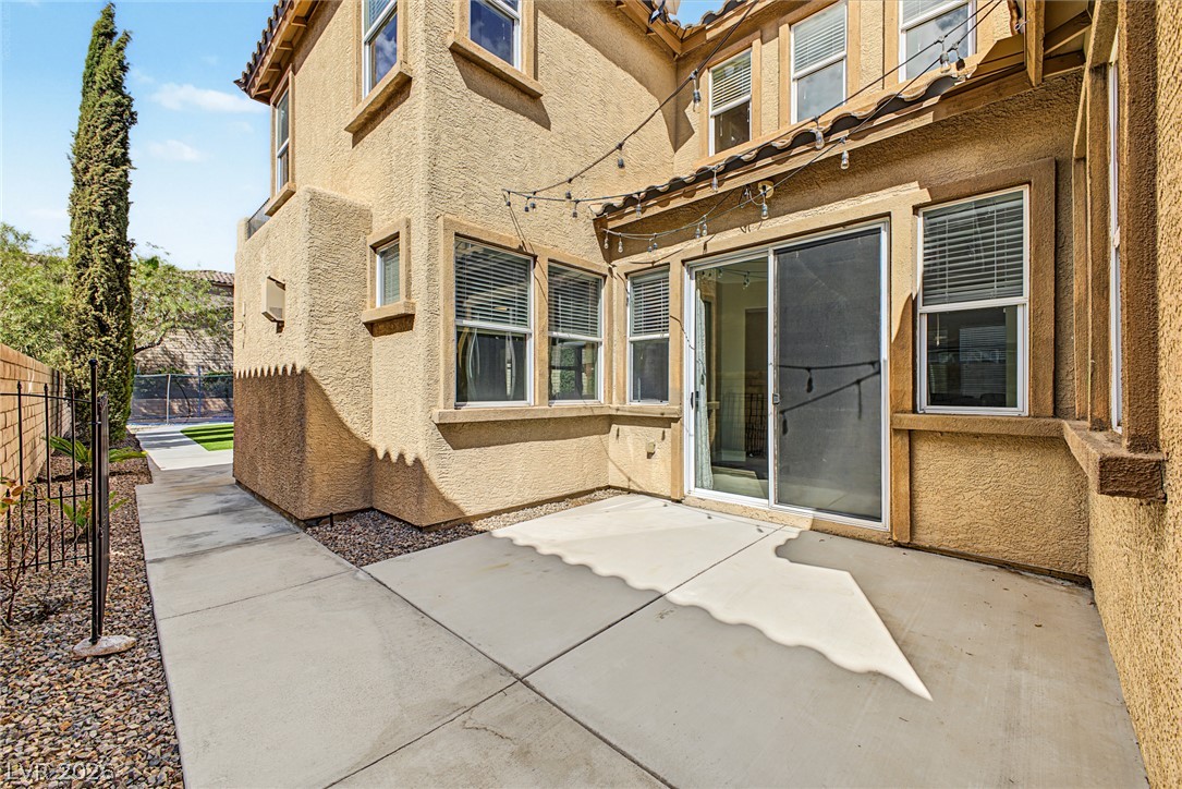 517 Ivy Spring Street Las Vegas NV 89138