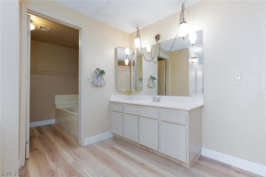 2201 Alia Court Las Vegas NV 89102