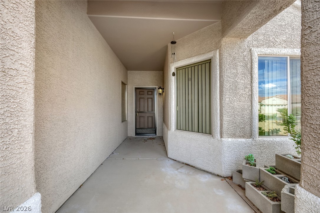 1813 Tiger Creek Avenue Henderson NV 89012