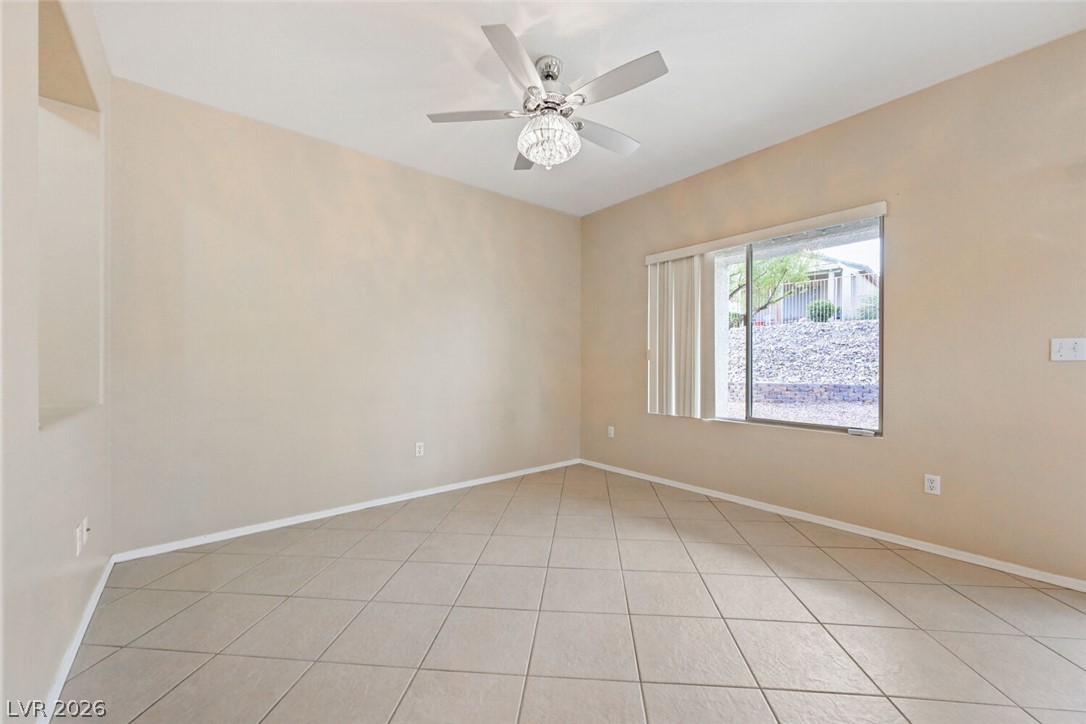 1813 Tiger Creek Avenue Henderson NV 89012