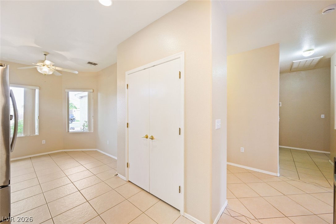 1813 Tiger Creek Avenue Henderson NV 89012