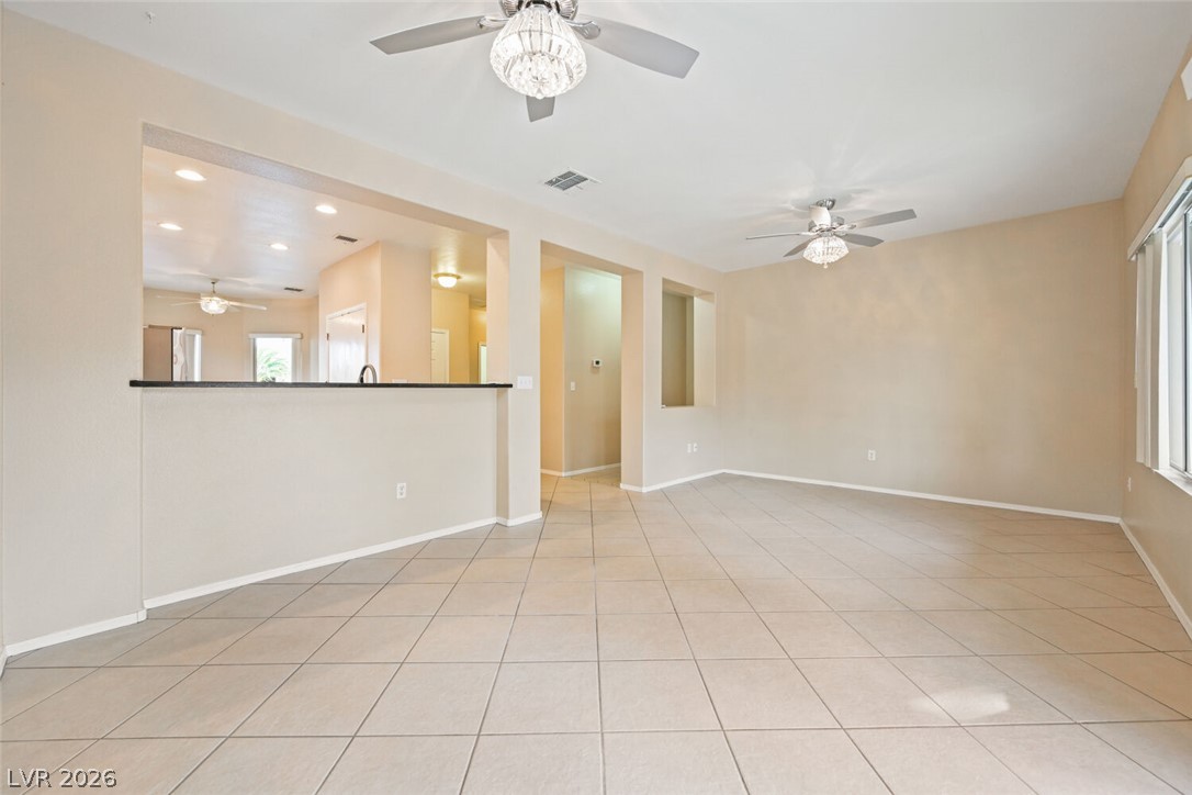 1813 Tiger Creek Avenue Henderson NV 89012