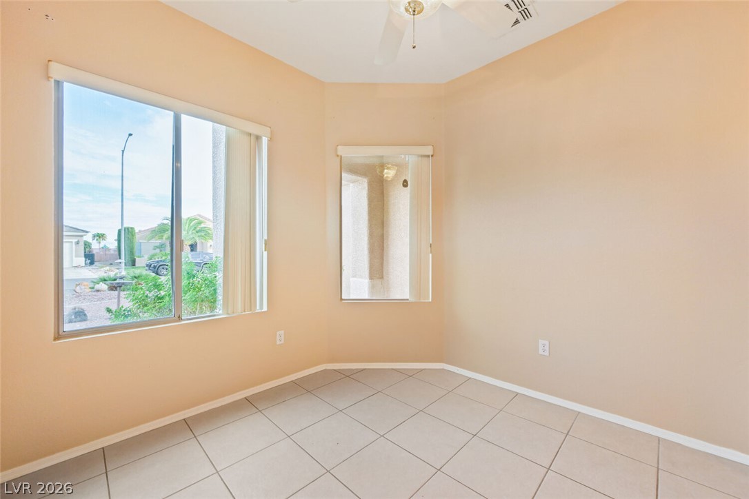 1813 Tiger Creek Avenue Henderson NV 89012