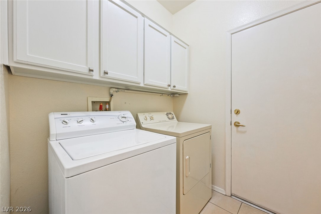 1813 Tiger Creek Avenue Henderson NV 89012