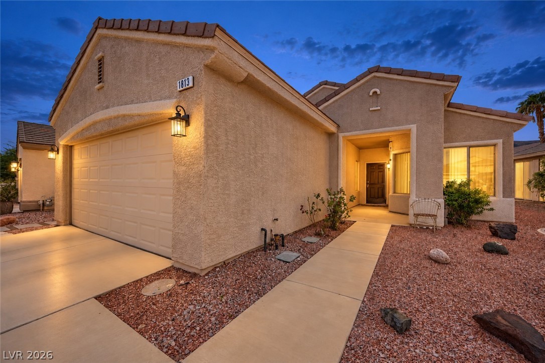 1813 Tiger Creek Avenue Henderson NV 89012