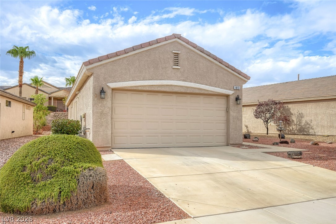 1813 Tiger Creek Avenue Henderson NV 89012