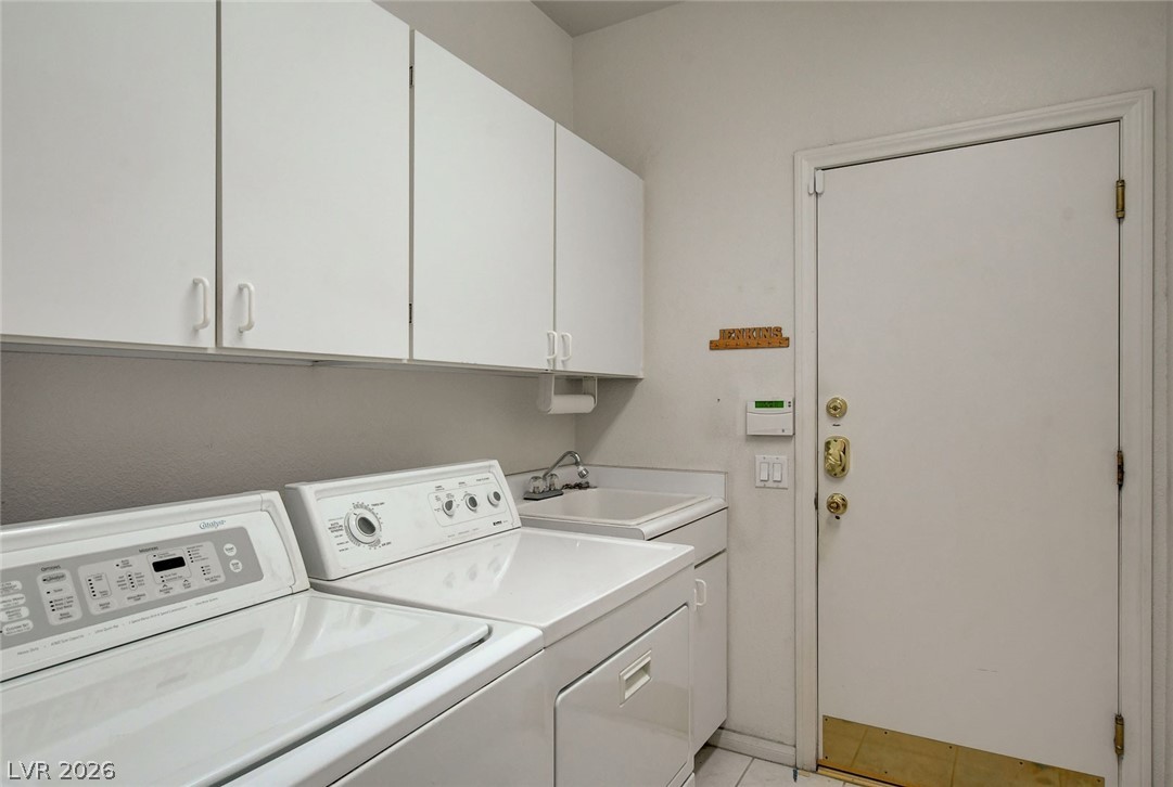 223 Chestnut Ridge Circle Henderson NV 89012