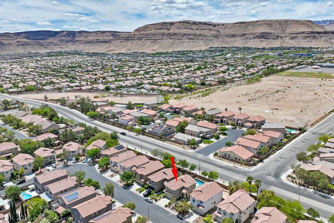 5807 Field Breeze Street Las Vegas NV 89148