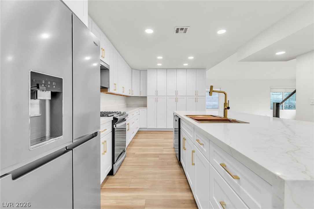 4132 Butterfield Way Las Vegas NV 89103