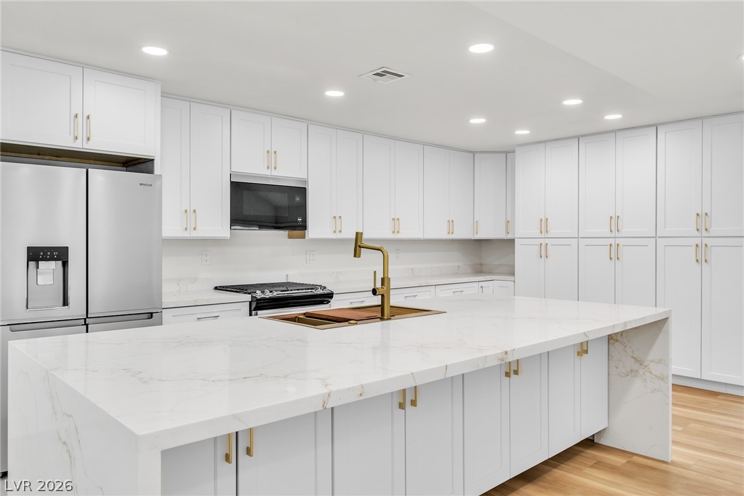 4132 Butterfield Way Las Vegas NV 89103