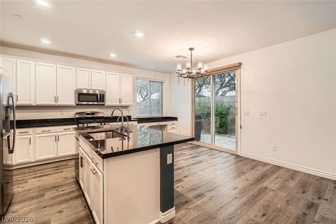 1009 Bluebell Brook Street Henderson NV 89052