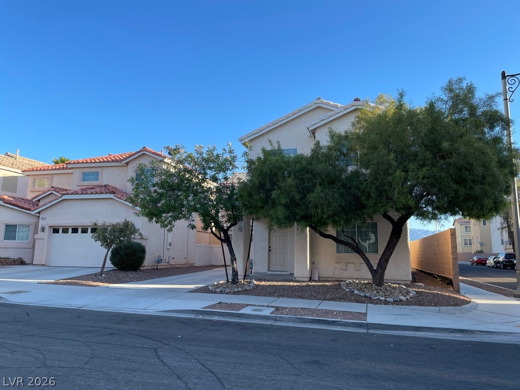8912 Snowtrack Avenue Las Vegas NV 89149