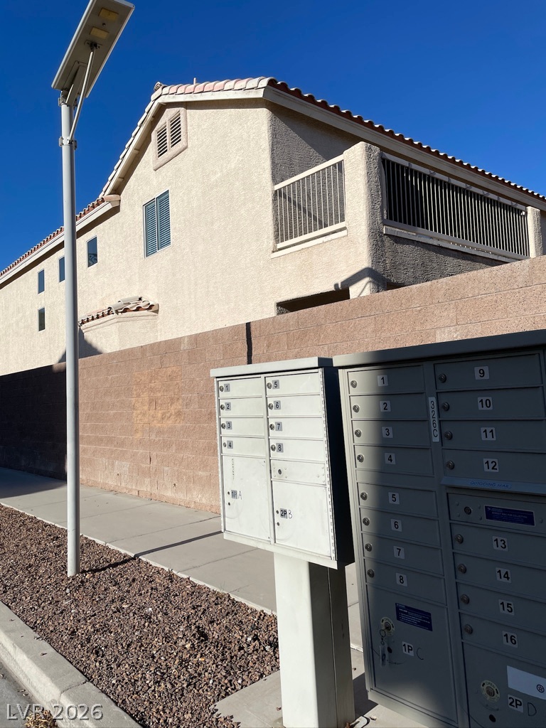 8912 Snowtrack Avenue Las Vegas NV 89149