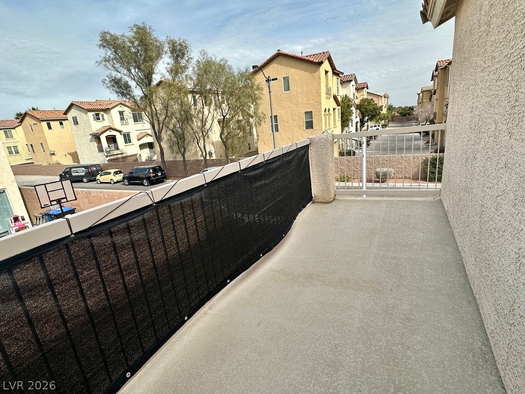 8912 Snowtrack Avenue Las Vegas NV 89149