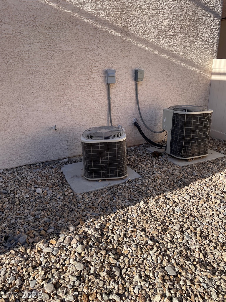 8912 Snowtrack Avenue Las Vegas NV 89149