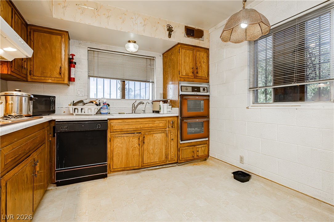2583 Vegas Valley Drive Las Vegas NV 89121