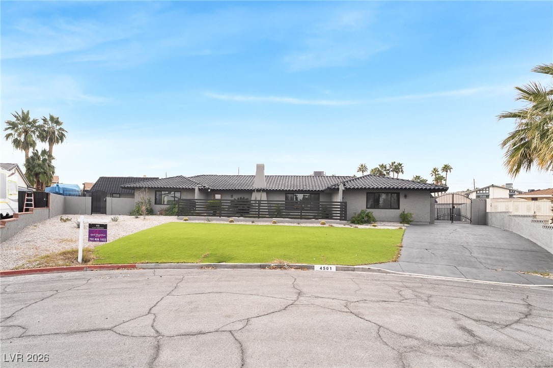 4501 Woodcrest Road Las Vegas NV 89121