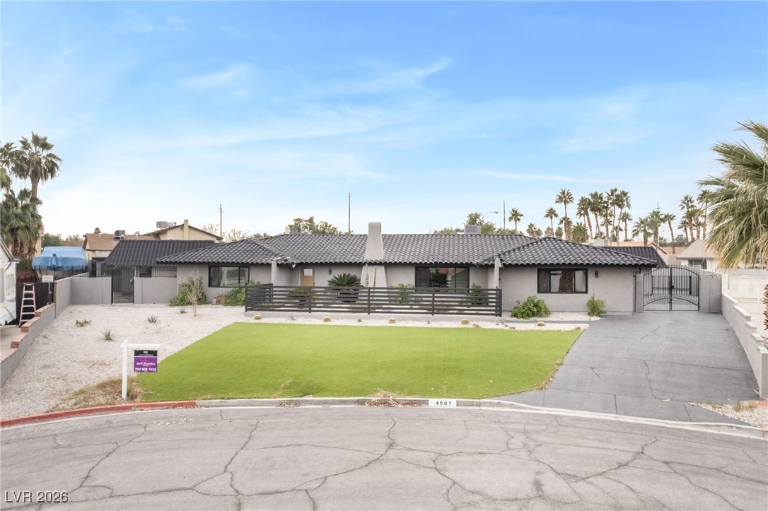 4501 Woodcrest Road Las Vegas NV 89121