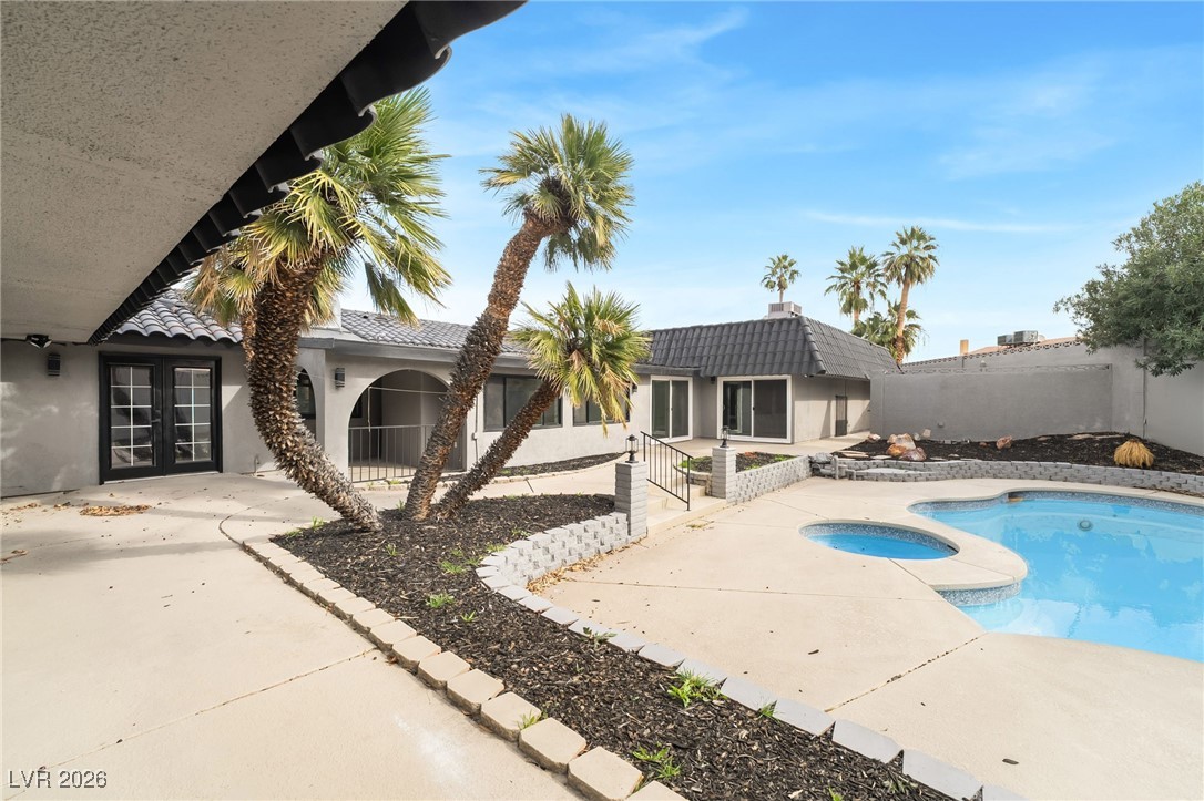 4501 Woodcrest Road Las Vegas NV 89121
