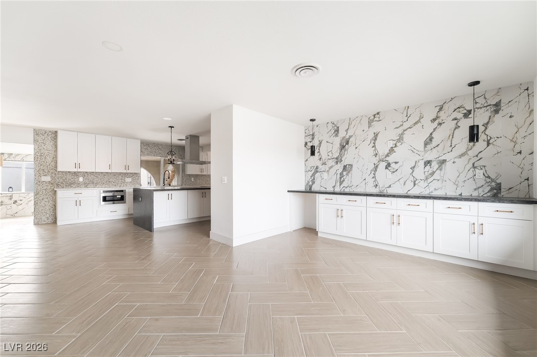 4501 Woodcrest Road Las Vegas NV 89121