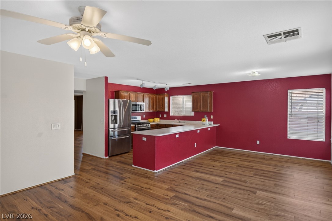 6070 Stone Hollow Avenue Las Vegas NV 89156