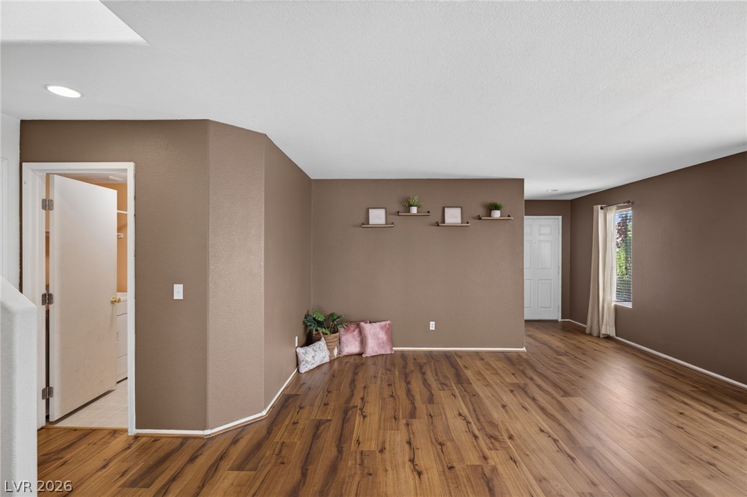 6070 Stone Hollow Avenue Las Vegas NV 89156