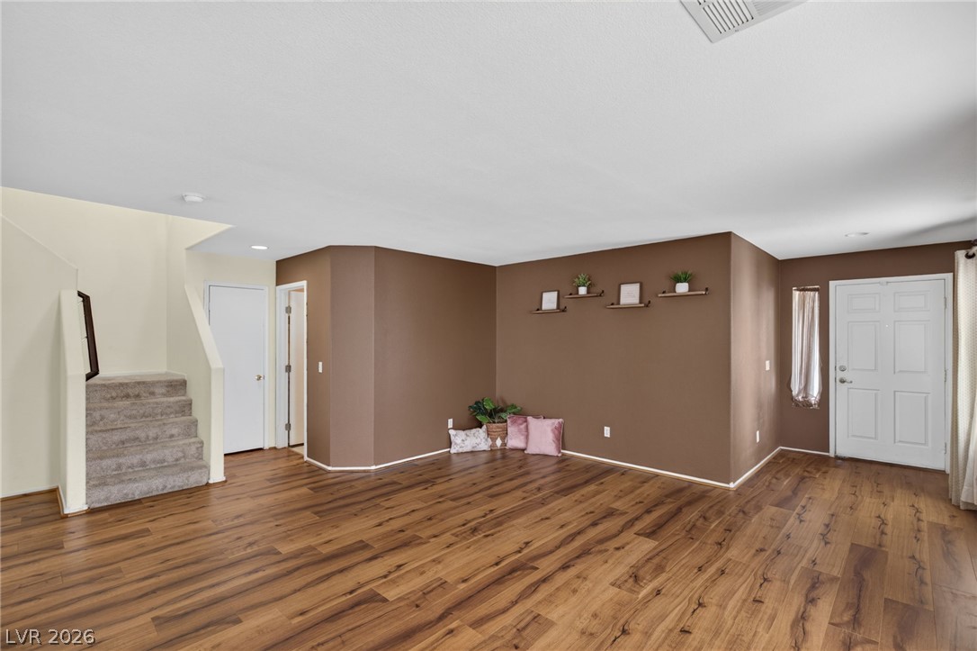 6070 Stone Hollow Avenue Las Vegas NV 89156