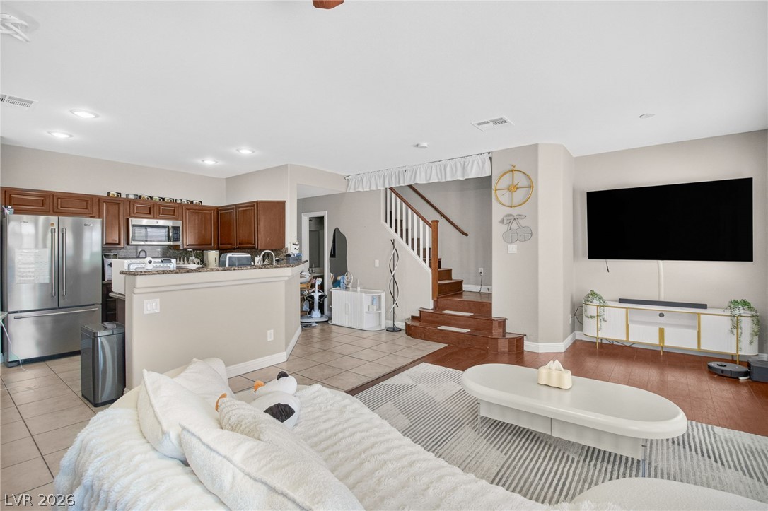 6749 Lookout Lodge Lane 2 North Las Vegas NV 89084