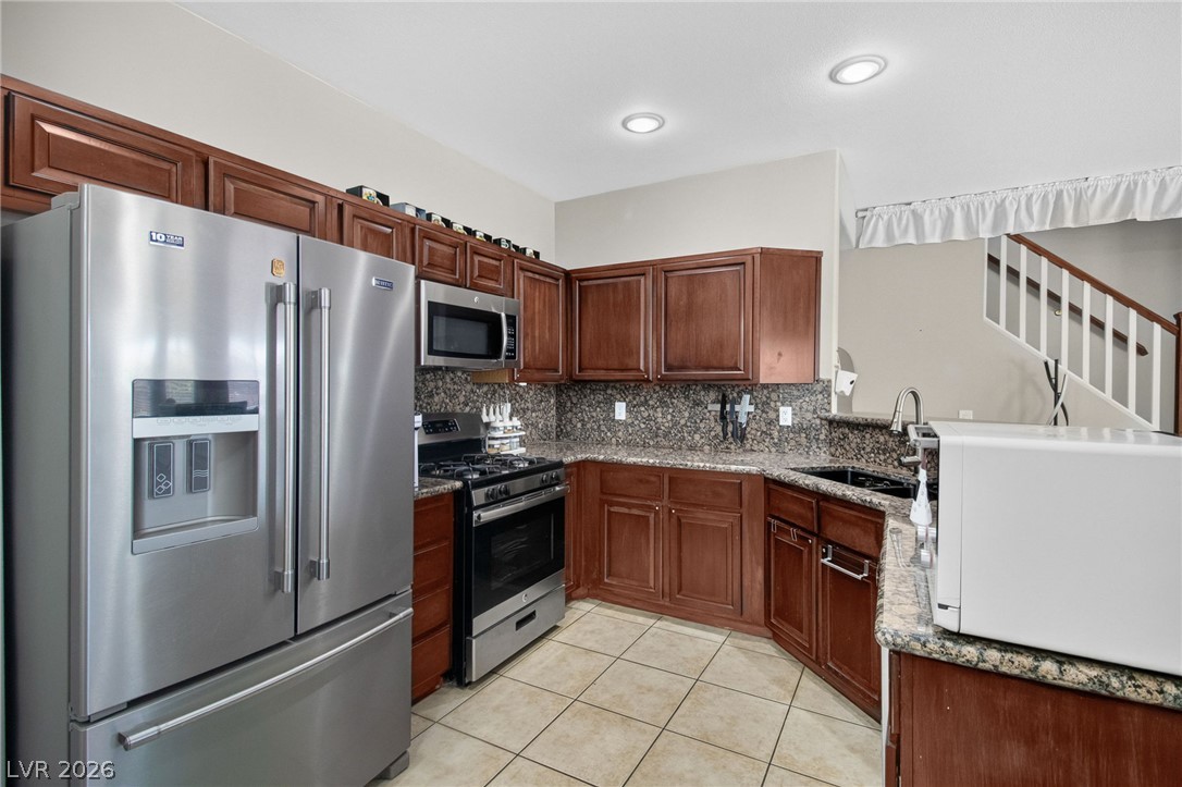 6749 Lookout Lodge Lane 2 North Las Vegas NV 89084