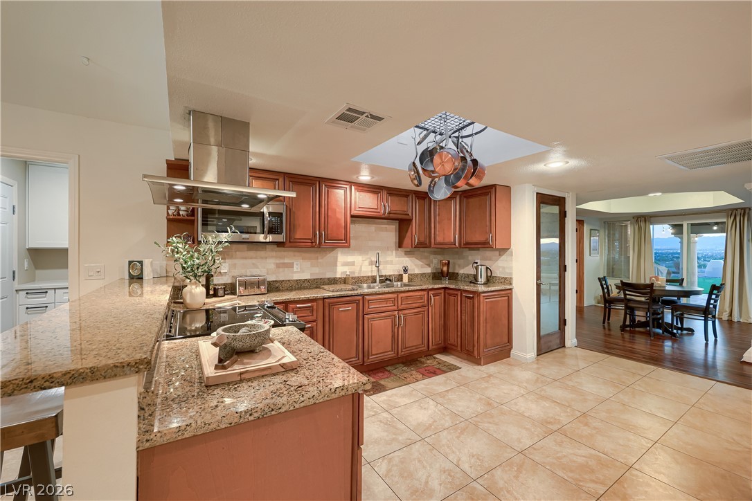1027 Sidehill Way Las Vegas NV 89110