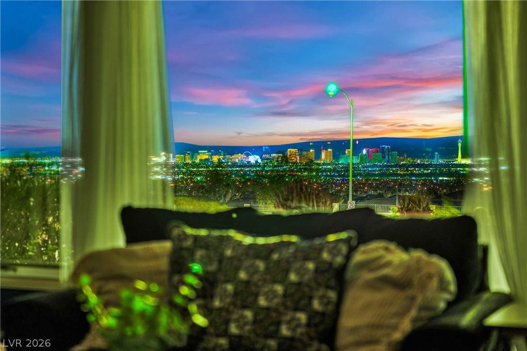 1027 Sidehill Way Las Vegas NV 89110