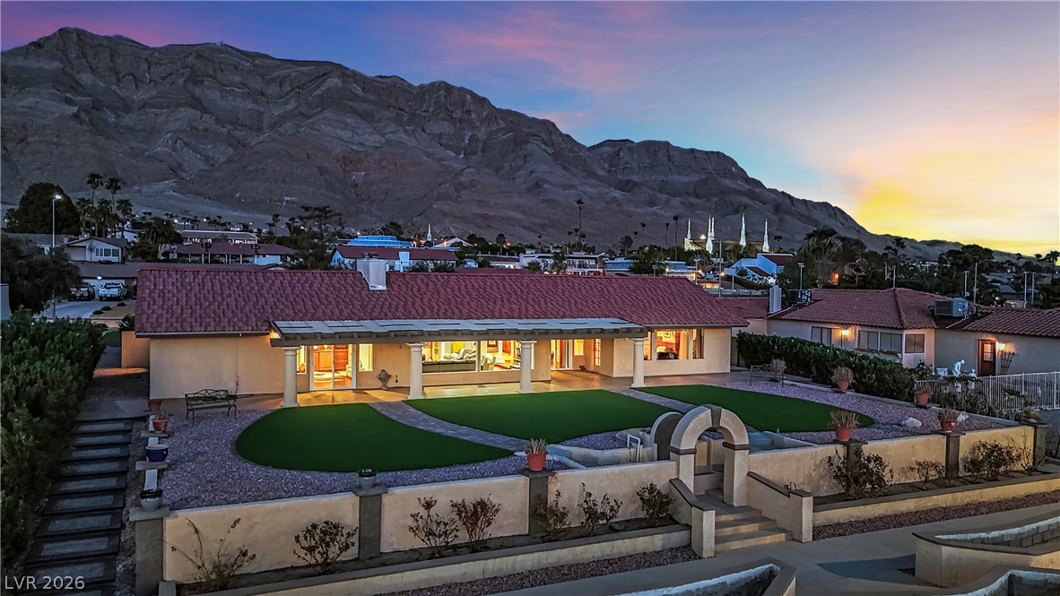 1027 Sidehill Way Las Vegas NV 89110