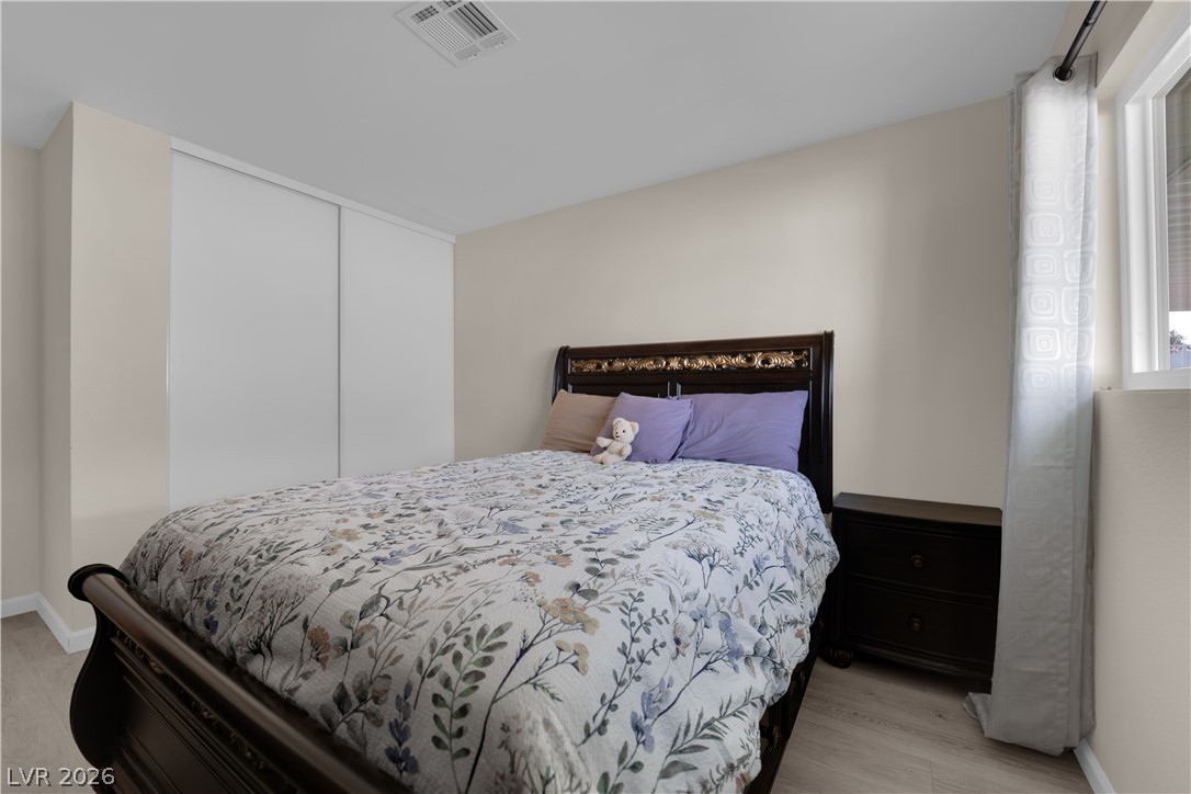 5280 Vicksburg Avenue Las Vegas NV 89122